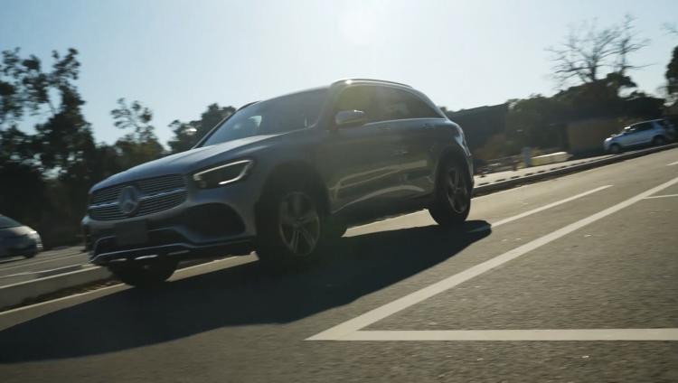 J8814vc ベンツ純正 GLC X253 C253 AMG フロントバンパー スポイラー 美品 A2538857900/A2538852400 ＧＬＣ Ｘ２５３、Ｃ２５３の中古車を探すならグーネット