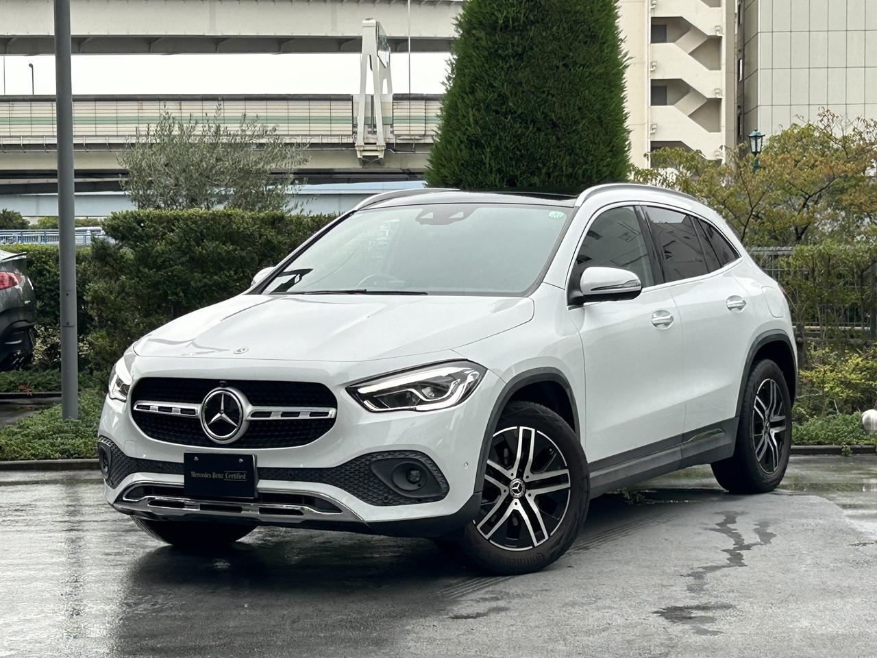 GLA200 d 4MATIC ナビゲーションパッケージ