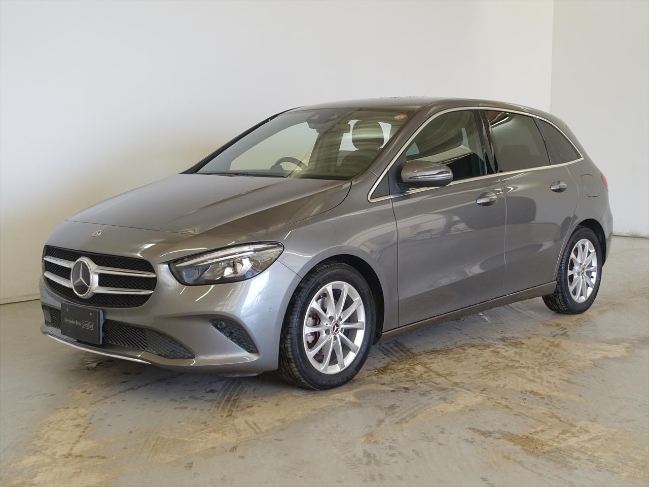 B180 レーダーセーフティパッケージ・ナビゲーションパッケージ