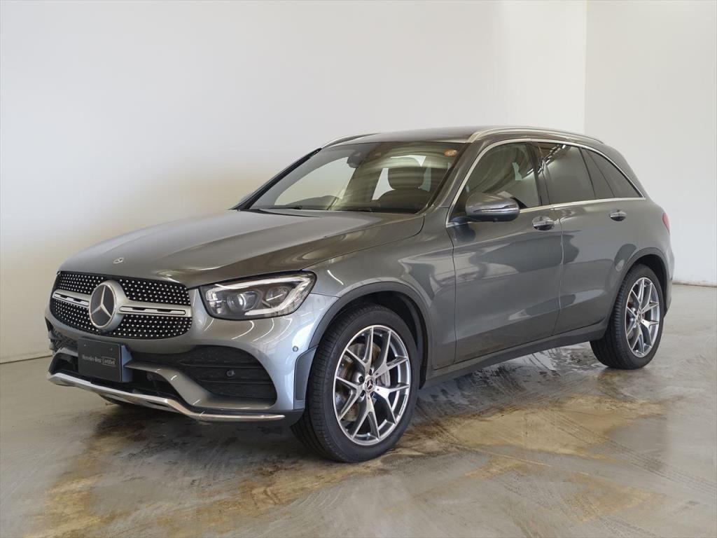 ＧＬＣ３００ ４М　ＡМＧライン・セレナイトグレーの新入荷です！