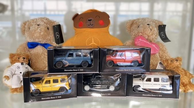 ＊＊＊　 Ｇ500　1/43　プルバックカー 　＊＊＊