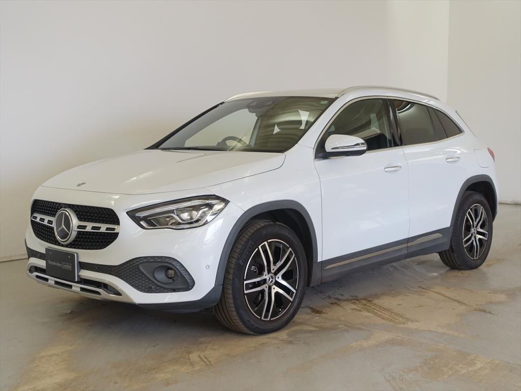 【在庫一掃セール開催中】GLA200 d 4MATIC
