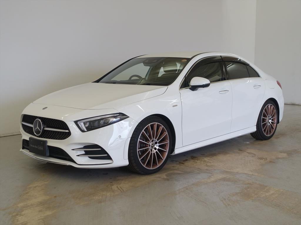 【オータムフェア開催中！】NEW☆A250 4MATIC セダン エディション1