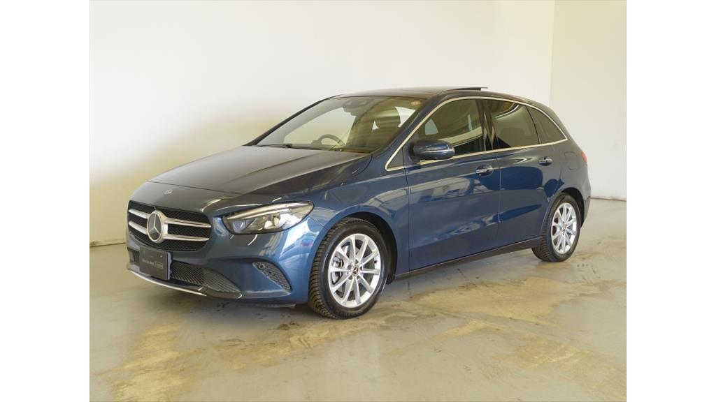 Ｂ２００ｄ　デニムブルー展示中！