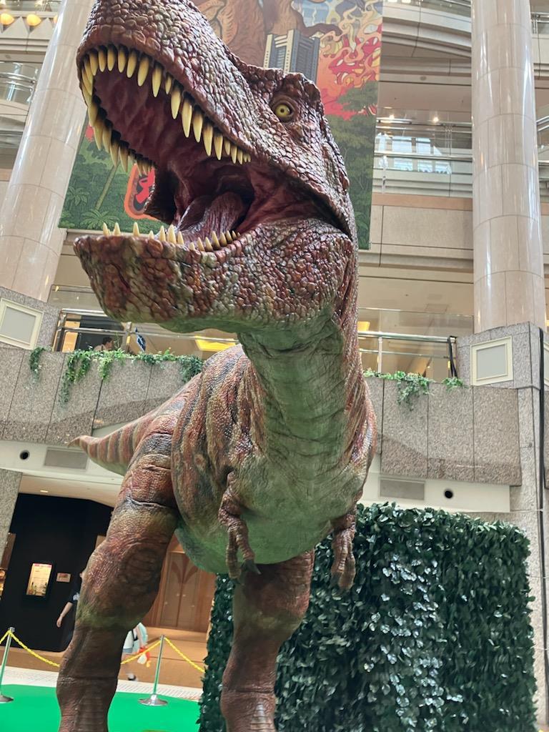 ご来店お待ちしております。