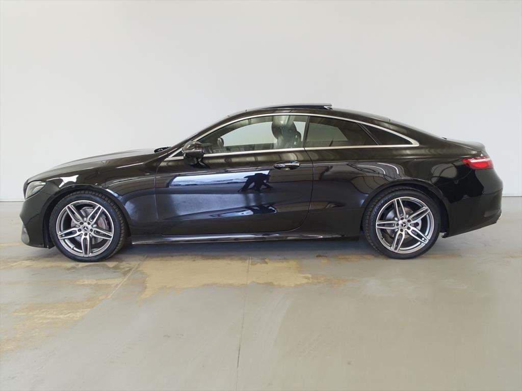 　新　入　荷　情　報　！